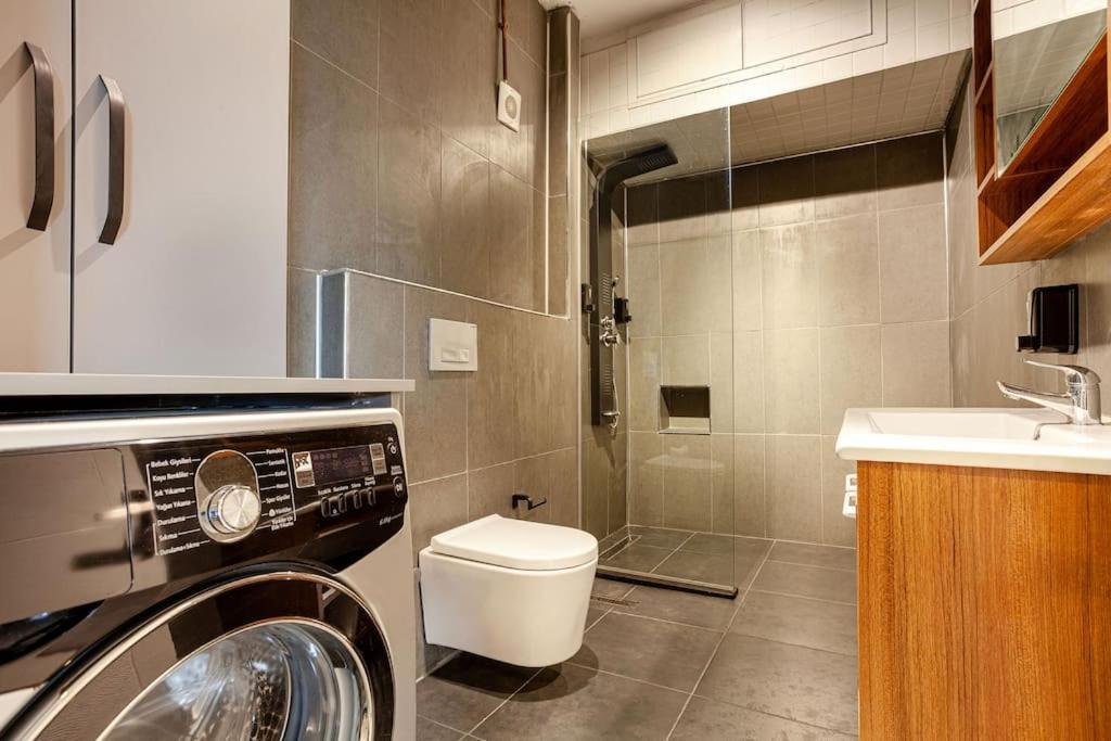 Origine Rentals Z2 3Br/2Ba, Lalely/Aksaray Istanbul Exterior photo